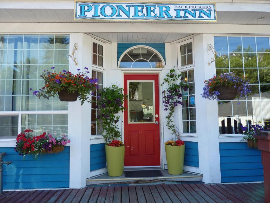 Pioneer Inns ปรินซ์รูเพิร์ต ภายนอก รูปภาพ